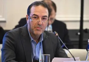 معاون بهداشت وزیر بهداشت: بیشترین گروه هدف آنفولانزا سن ۵ تا ۱۴ سال است (فیلم)