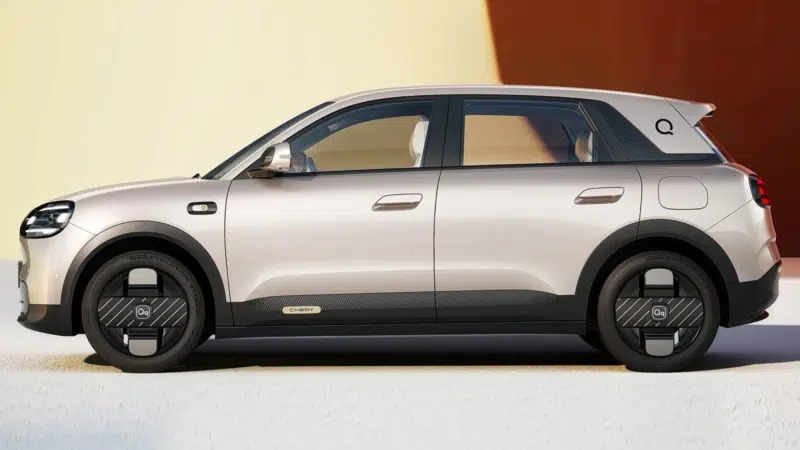 چری کیوکیو 3 ئی وی چهاردر هاچ ‌بک