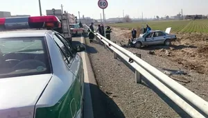 واژگونی پژو ۴۰۵ در ۵ کیلومتری پل شیراز؛ یک کشته و ۷ مصدوم