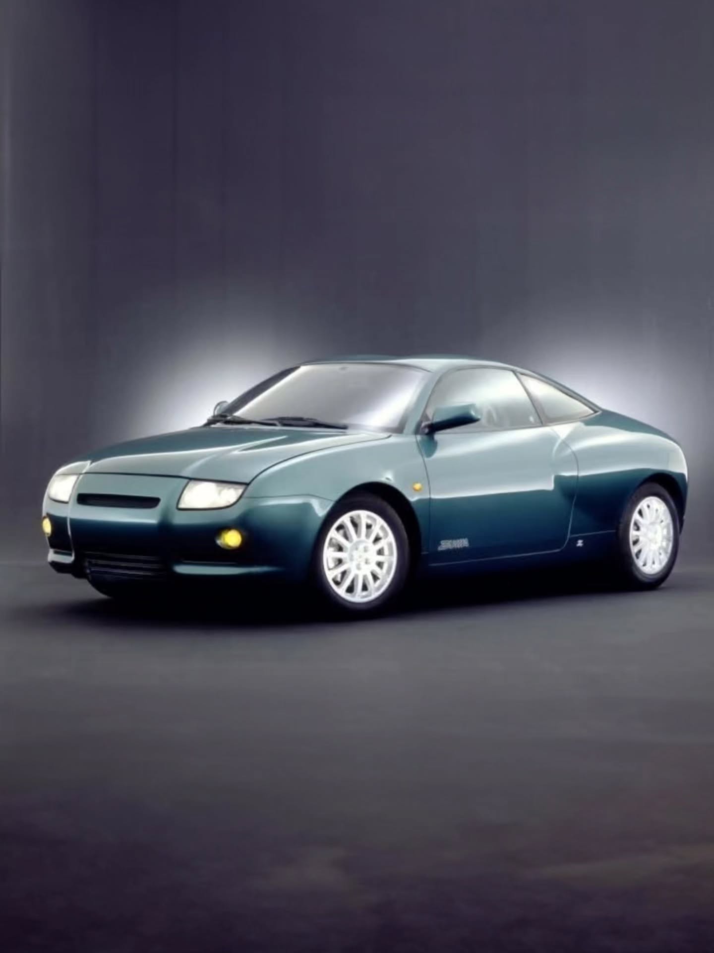 نمای جانبی و طراحی بدنه عضلانی کانسپت آئودی زوما محصول سال ۱۹۹۸ طراحی شده توسط استودیو زاگاتو بر پایه پلتفرم آئودی A3.