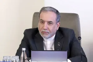 واکنش عراقچی به حضور فرمانده سنتکام در روند مذاکرات