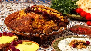 قیمه شاه عباسی، از اون پلو مخلوط‌های خوشمزه و خوش طعم