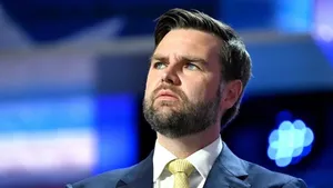 ونس: واتیکان بهتر است به مسائل اخلاقی بپردازد