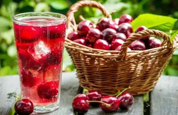 شربت آلبالو