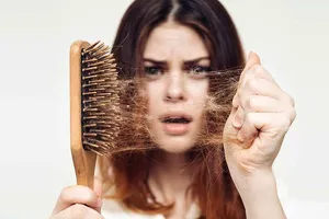 علت ریزش مو چیست؟