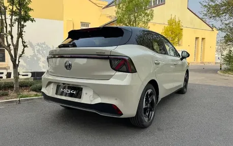 ام جی4 از راه رسید/ خودرو جدید چینی همچنان بر مدار زیبایی و کیفیت (+تصاویر)