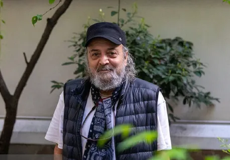 سیروس مقدم کارگردان پایتخت: ارتباطم با صداوسیما و تیم سازنده سریال قطع است