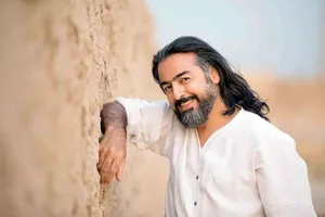 واکنش پرواز همای به مذاکرات اسلام آباد (عکس)