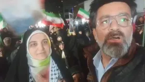 حضور خانم اسفندیاری در تجمعات شبانه مردمی میدان ولیعصر