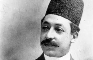 «وثوق‌الدوله، نخست‌وزیر دوره قاجار» در کنار جمعی از درباریان (عکس)
