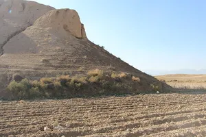 تلِ ضحاک آب می‌رود! (+ عکس)