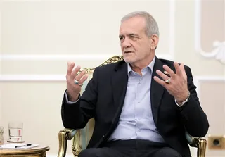 پزشکیان: آن ۲ دختر عزیزمان هر وقت از استرالیا برگردند، آغوش مان به رویشان باز است