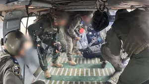 عملیات تخلیه کشته‌ها و زخمی‌های ارتش اسرائیل توسط بالگرد‌های ترابری